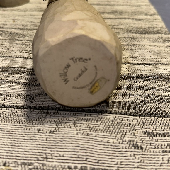 Willow Tree Grateful - Picture 3 of 3